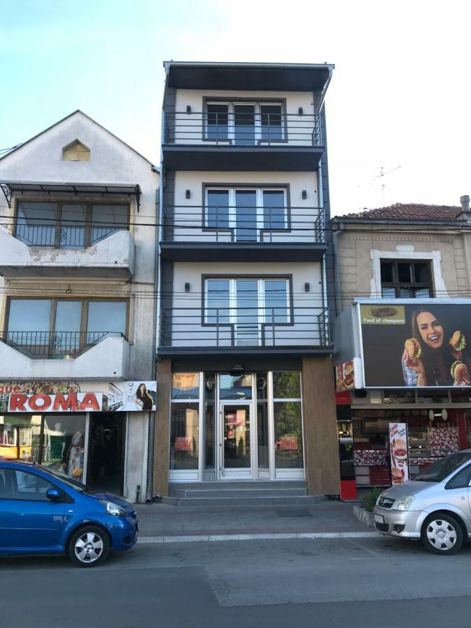 La Apartamento Centroom Jagodina Exterior photo