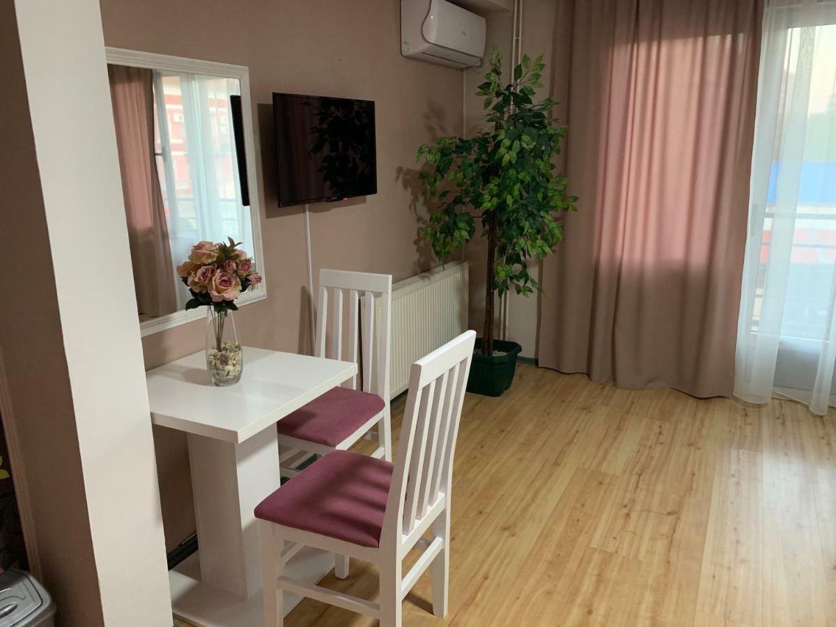La Apartamento Centroom Jagodina Exterior photo